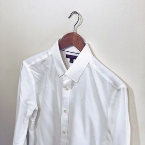 Banana Republic White Non Iron Button Down Shirt